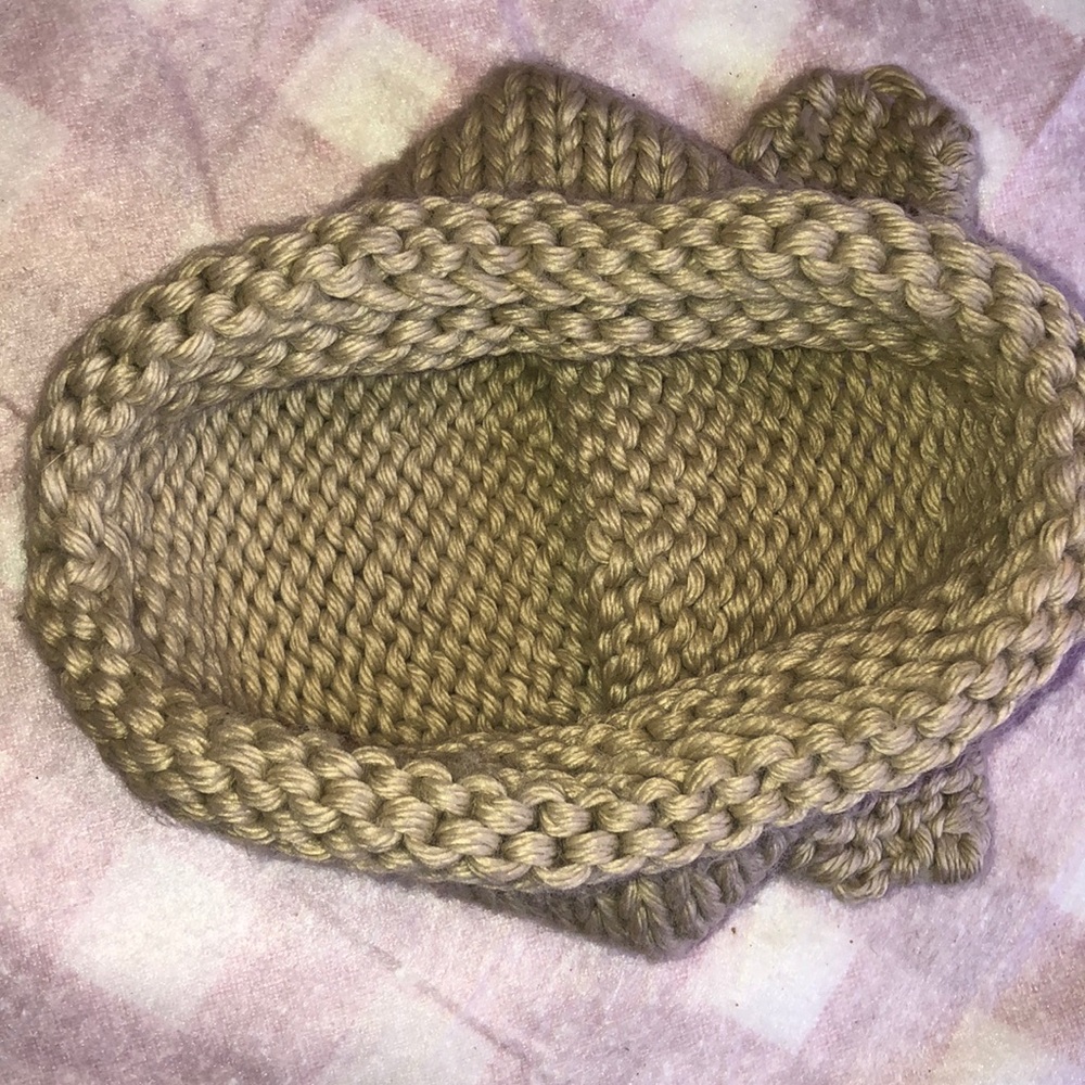 Bear Ears Knitted Hat/Beanie - Picture 4 of 7